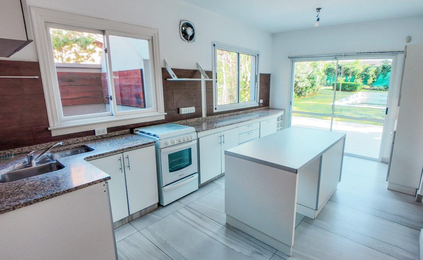Foto de VENTA CASA 4 AMBIENTES - CLUB DE CAMPO PUEYRREDON - PILAR, imagen 5