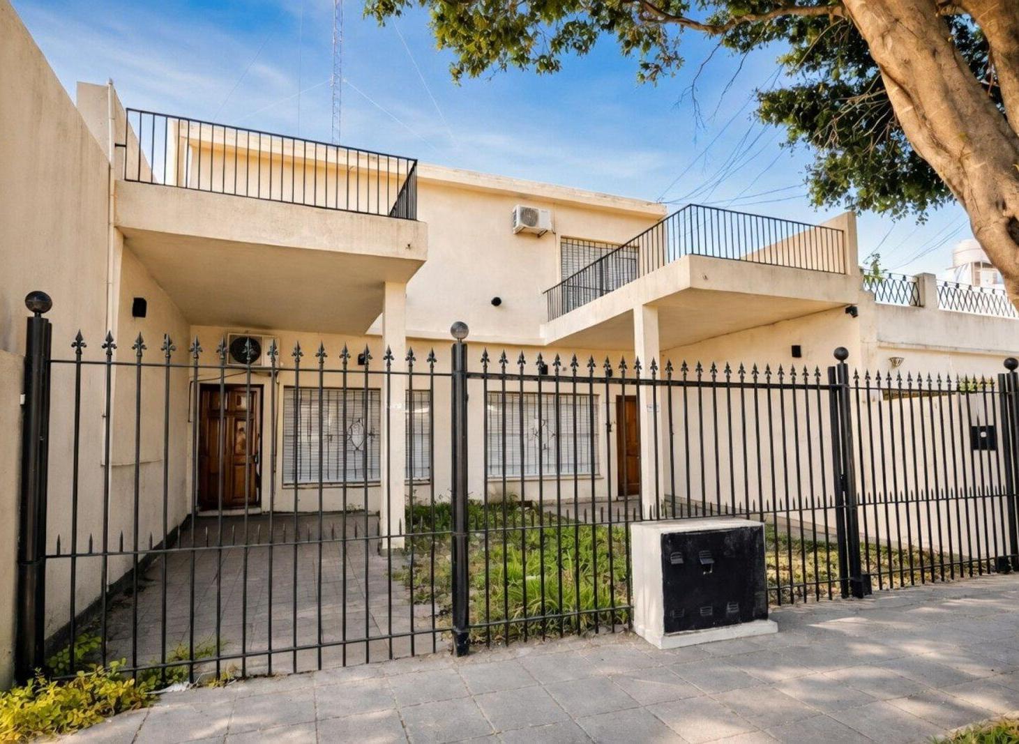 Foto de Venta | DÚPLEX UNIFICADOS | Boulogne, San Isidro | BALCÓN, JARDÍN, imagen 2