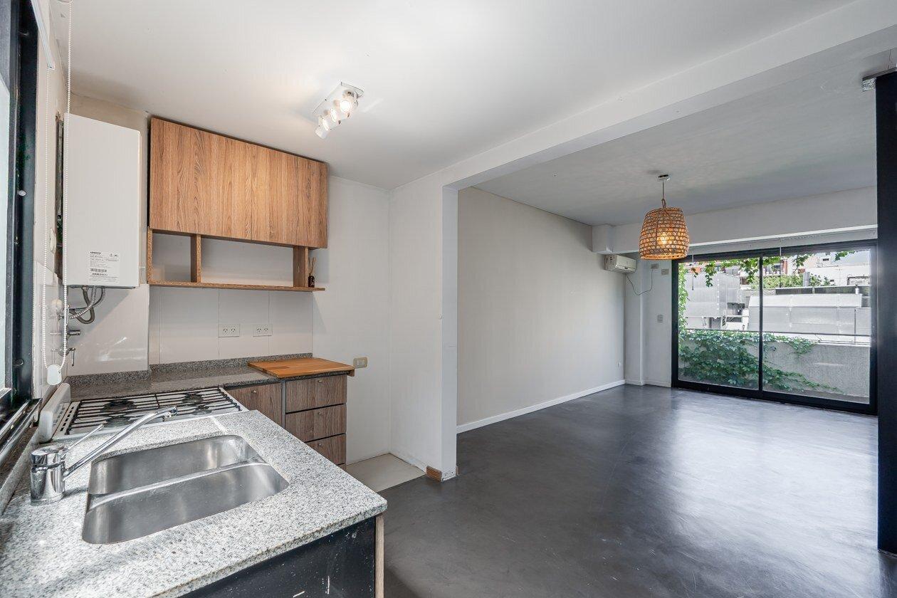 Foto de Alquiler departamento 2 ambientes dúplex en Núñez con balcón y cochera, imagen 1