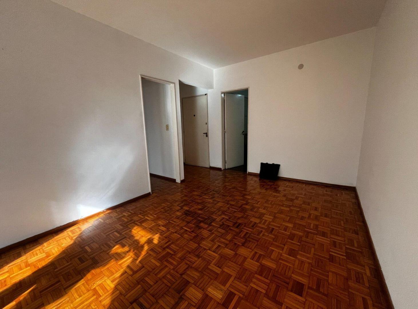 Foto de Alquiler departamento 2 ambientes con balcon corrido, imagen 4