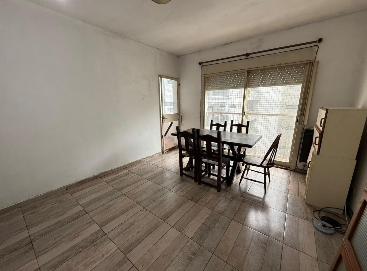 Foto de Venta Depto 4 Amb con espacio guardacoches fijo OPORTUNIDAD A, imagen 3