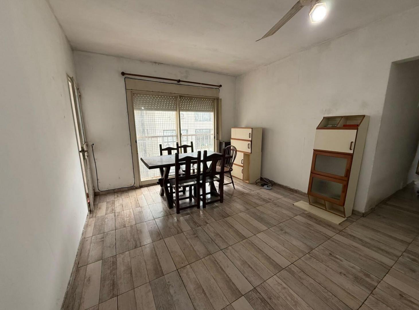 Foto de Venta Depto 4 Amb con espacio guardacoches fijo OPORTUNIDAD A, imagen 4