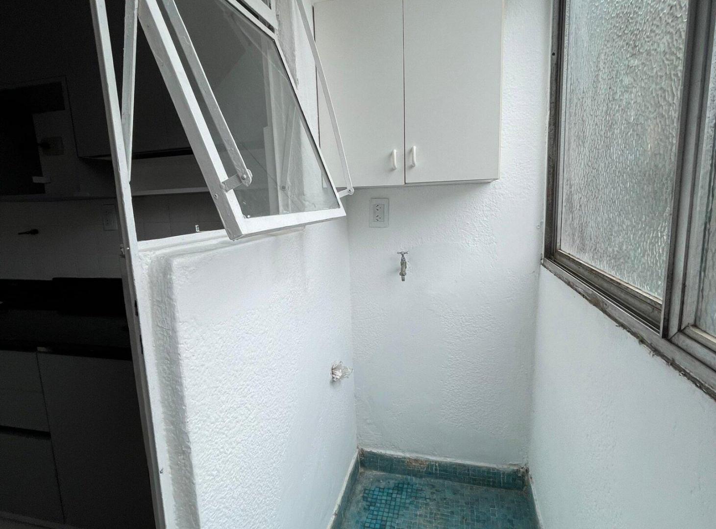 Foto de ALQUILER DEPARTAMENTO 2 AMBIENTES ACASSUSO CON BALCON, imagen 2