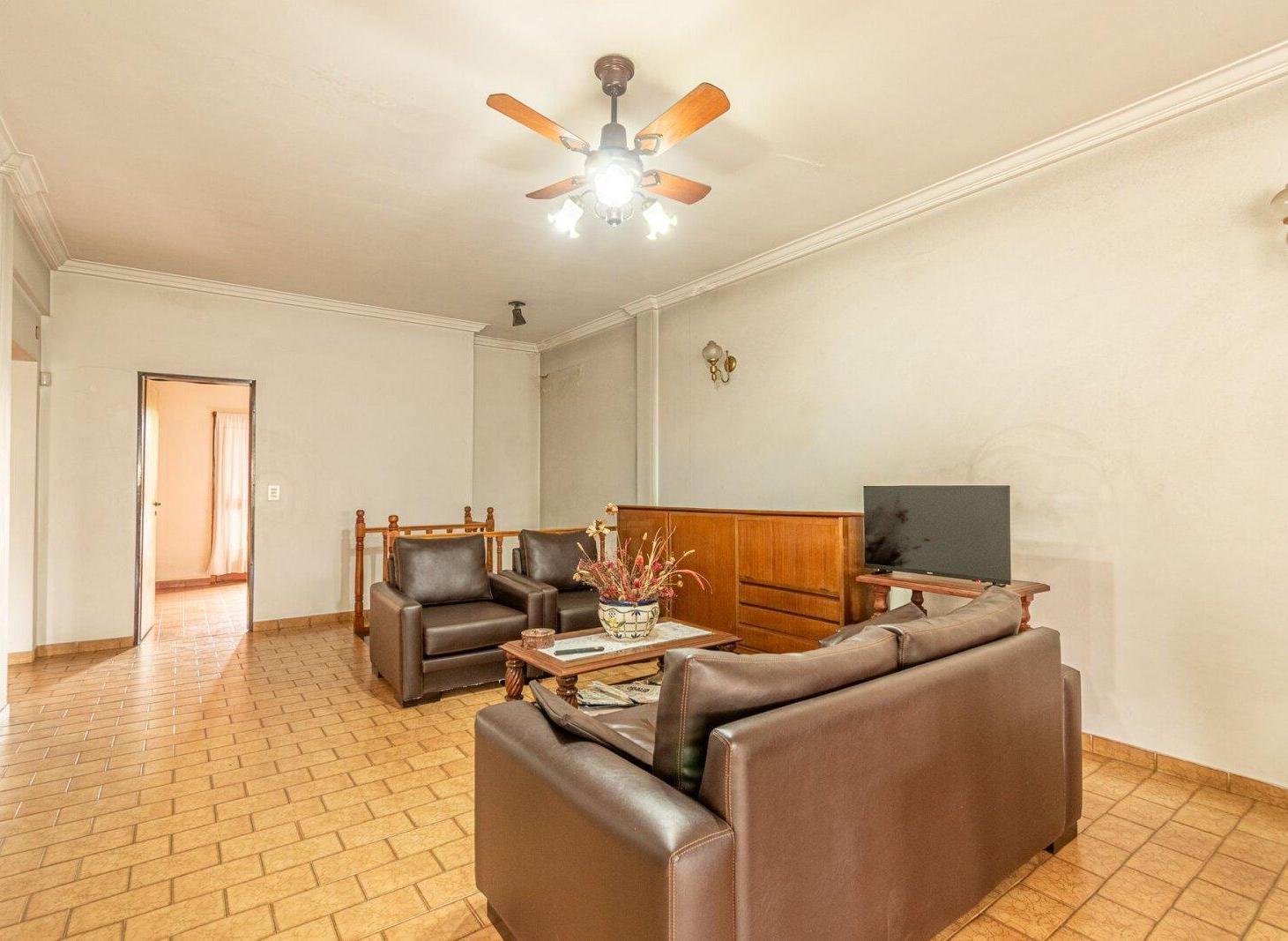 Foto de Venta Casa 5 amb. con Local Comercial y Terraza, imagen 1