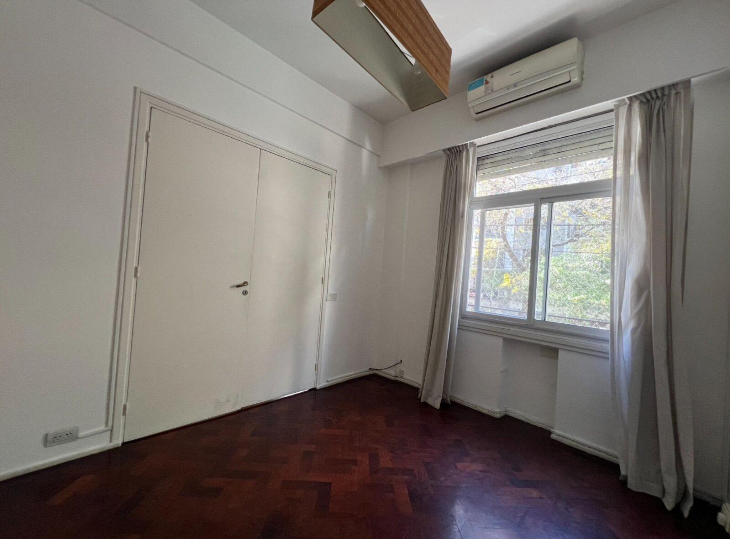 Foto de Aquiler - Dpto 2 amb con cocina y baño reciclados - Palermo Chico, imagen 2