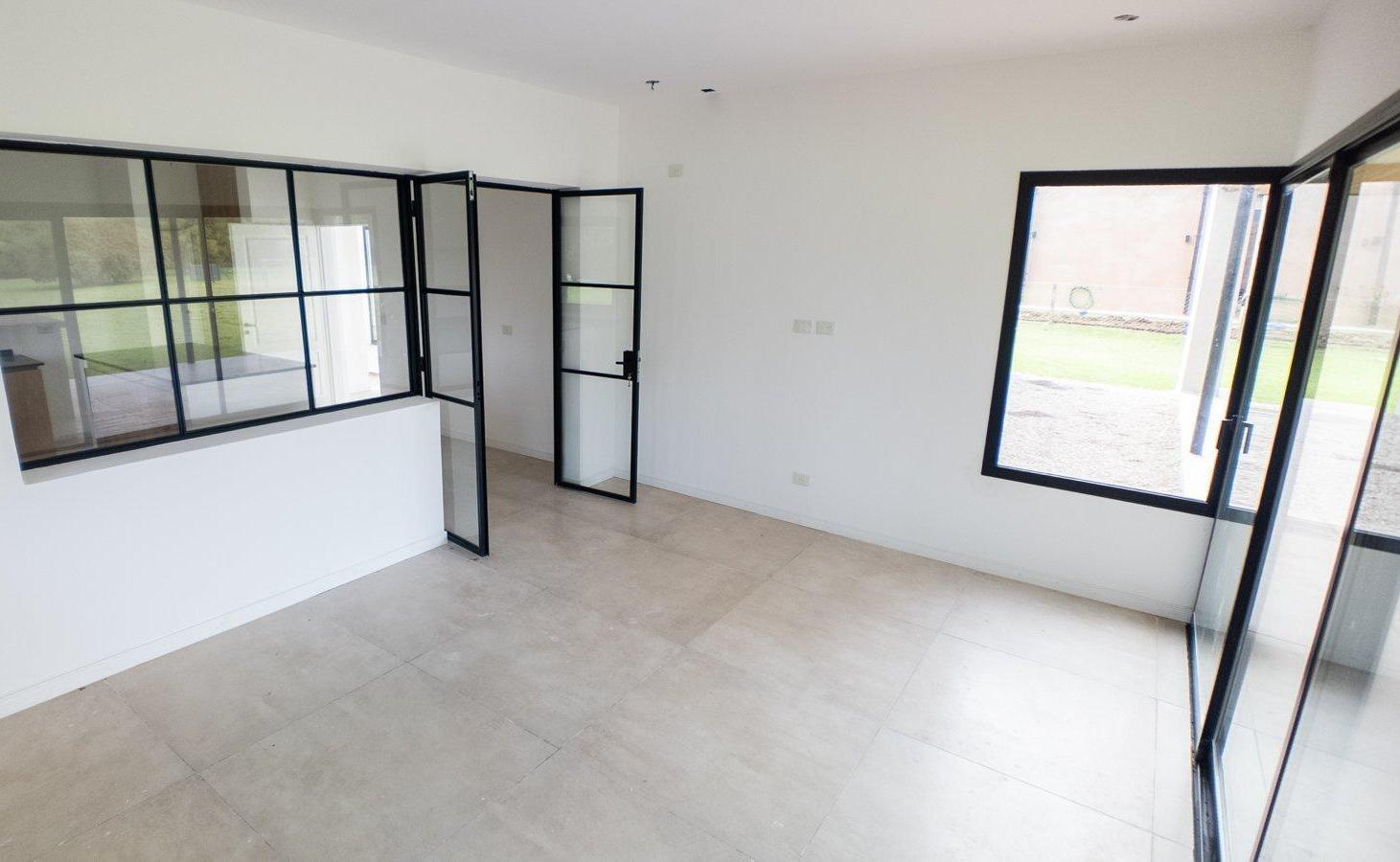 Foto de VENTA CASA 6 AMB - A ESTRENAR - LA ESPERANZA, imagen 1