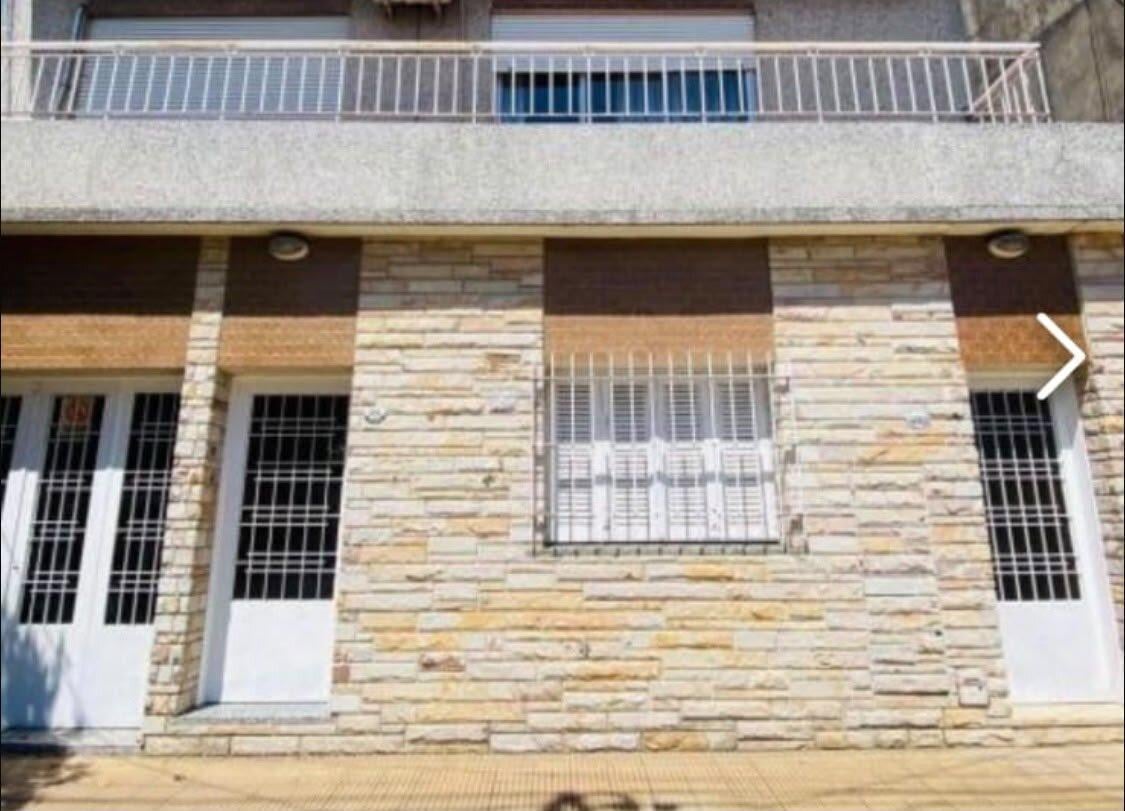 Foto de Venta Caseros Venta Casa Multifamiliar, imagen 1