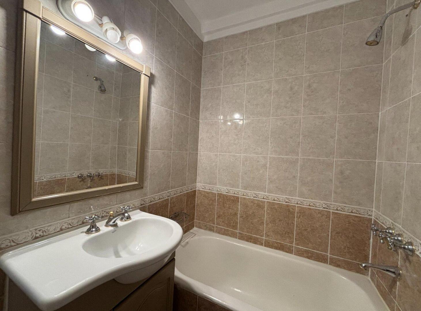 Foto de Venta en Almagro Departamento 3 ambientes con balcón, imagen 3