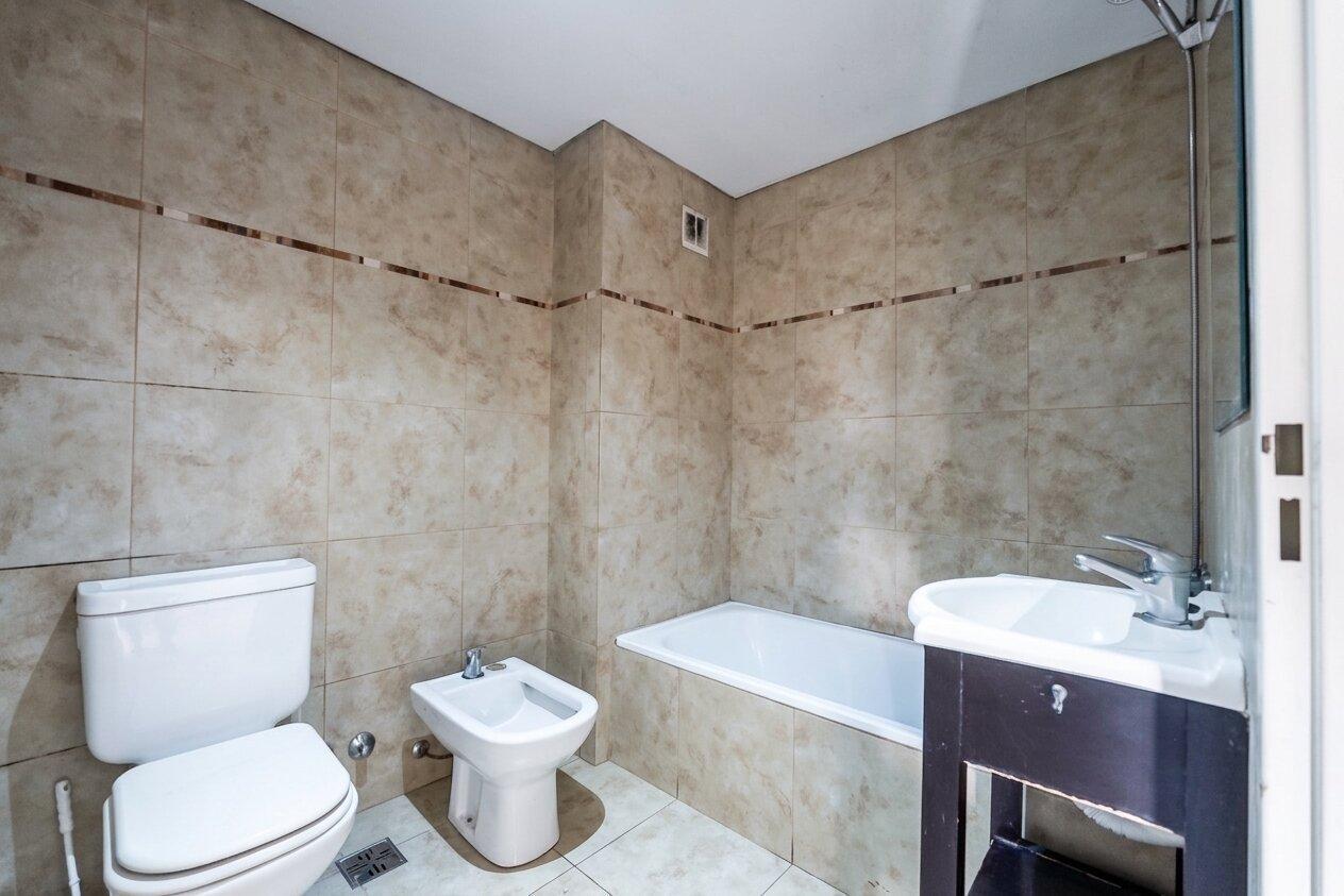 Foto de Venta 2 amb con Balcon aterrazado., imagen 4