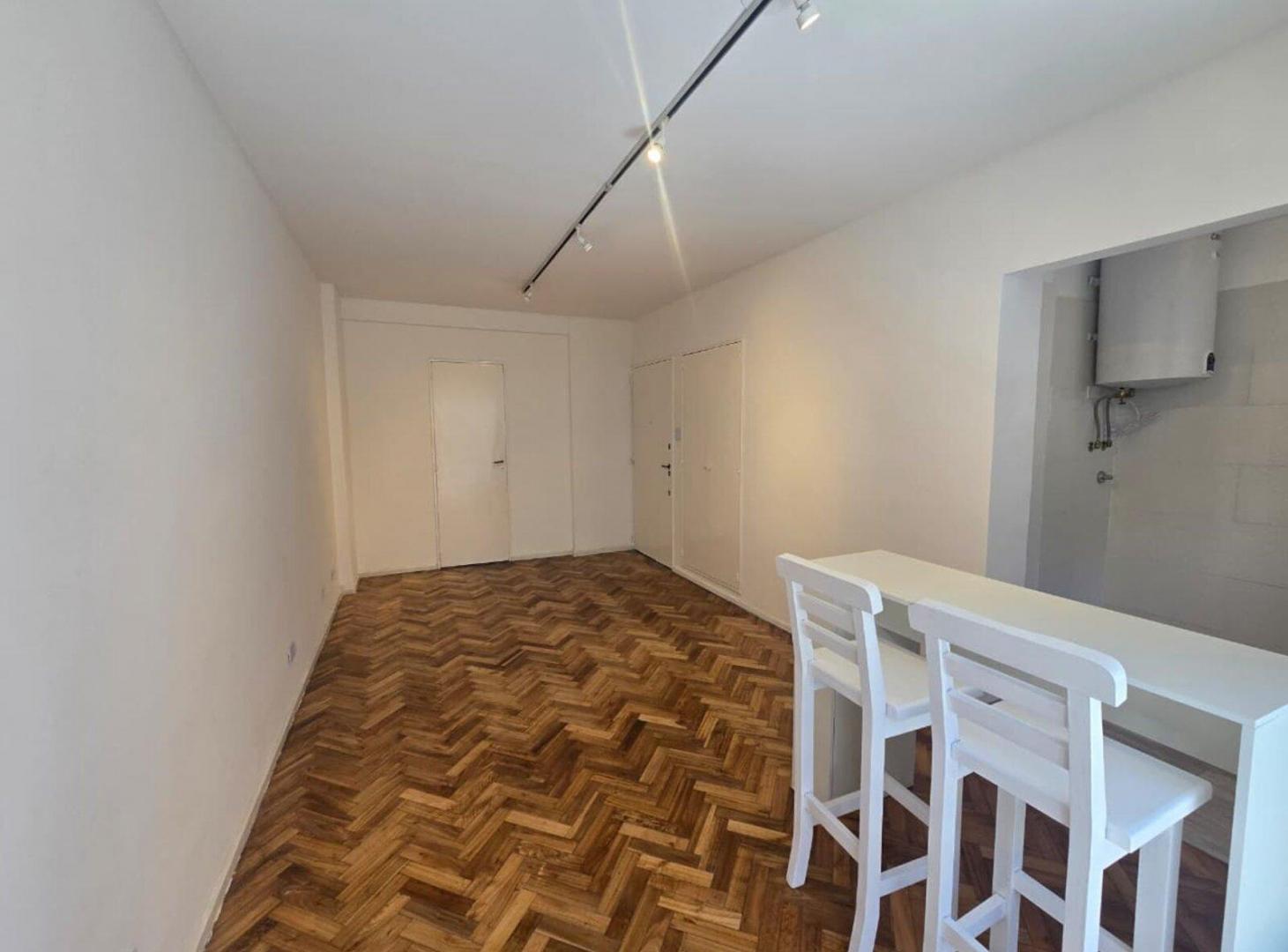 Foto de Monoambiente en alquiler residencial - San Nicolas, imagen 1