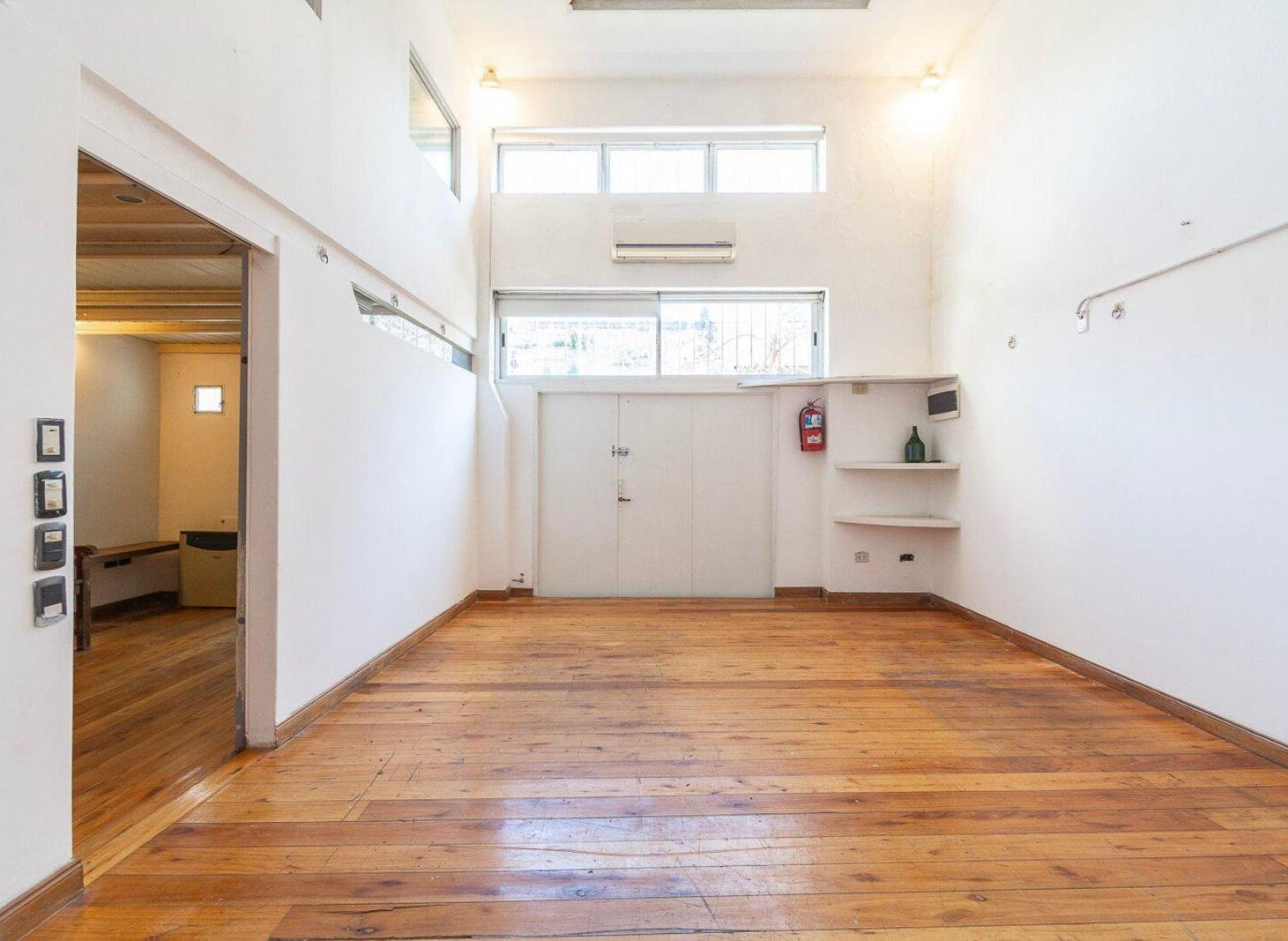 Foto de Venta PH local con Terraza en Villa Crespo, imagen 2