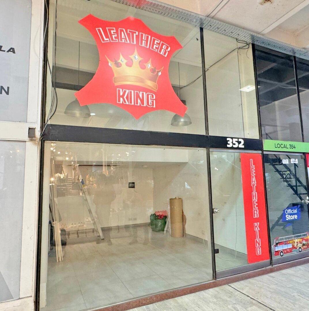 Foto de ALQUILER LOCAL GALERIA JARDIN - EXCELENTE UBICACION, imagen 3