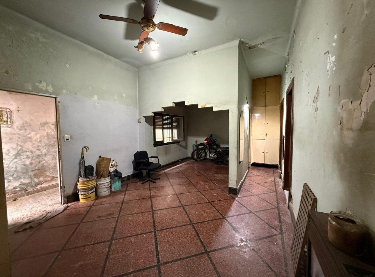 Foto de VENTA /OPORTUNIDAD-PH 4 AMB SAN ANDRES A REFACCIONAR, imagen 4