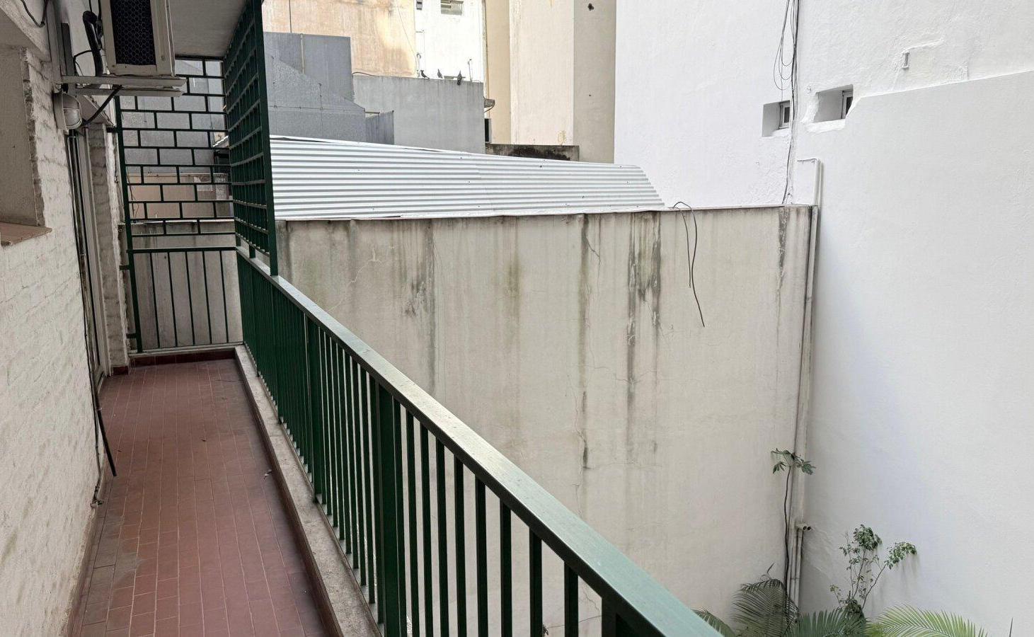 Foto de Amplio 3 ambientes con lavadero y balcón en Recoleta, imagen 3