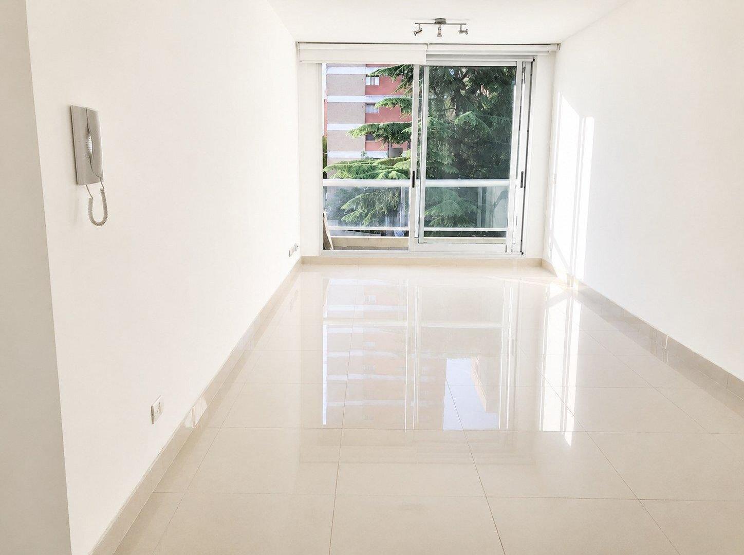 Foto de Venta Monoambiente Palermo Hollywood - cochera y Mucha Luz!!, imagen 2