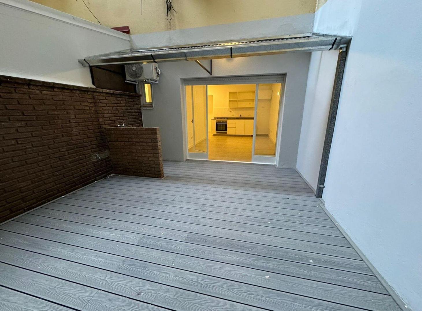 Foto de Alquiler Monoambiente en Recoleta con patio, imagen 2