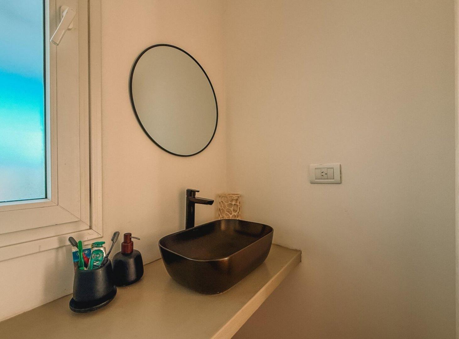 Foto de Venta casa en Barrio San Fermín, única casa en venta a la laguna con, imagen 2