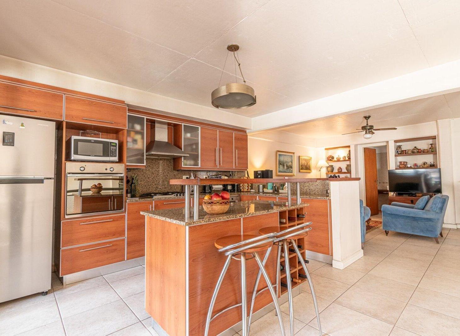 Foto de VENTA CASA EN COMPLEJO PREMIUM CON COCHERA Y AMENITIES - SAN ISIDRO, imagen 2