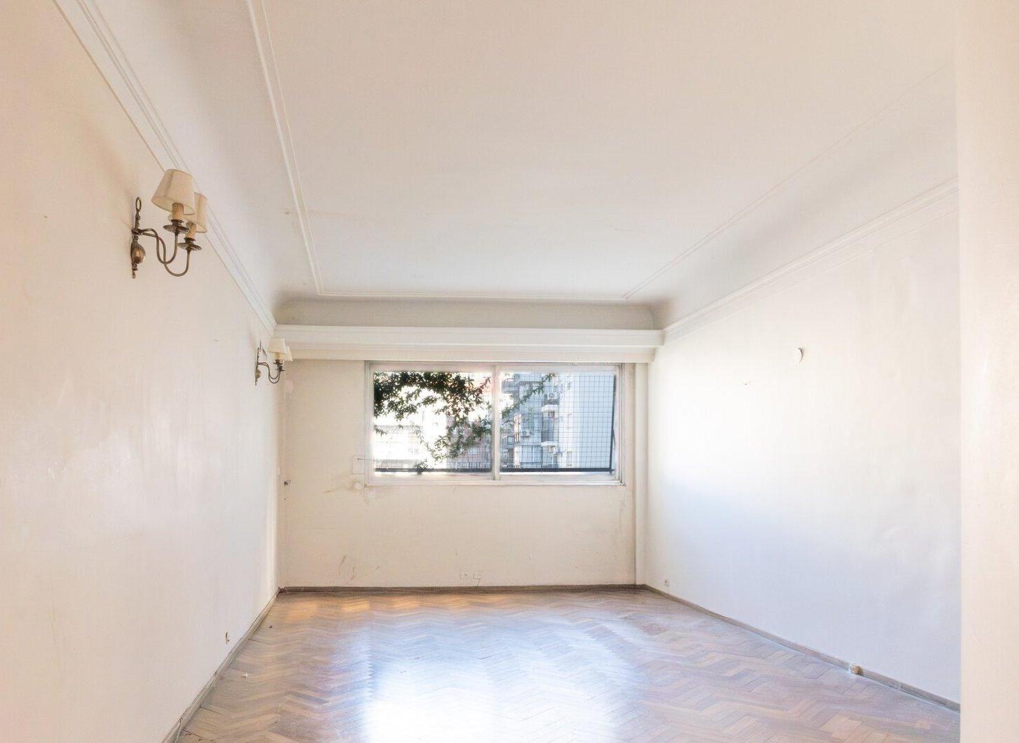 Foto de Venta 3 amb con dependencia - Recoleta - Luminoso - A refaccionar, imagen 1