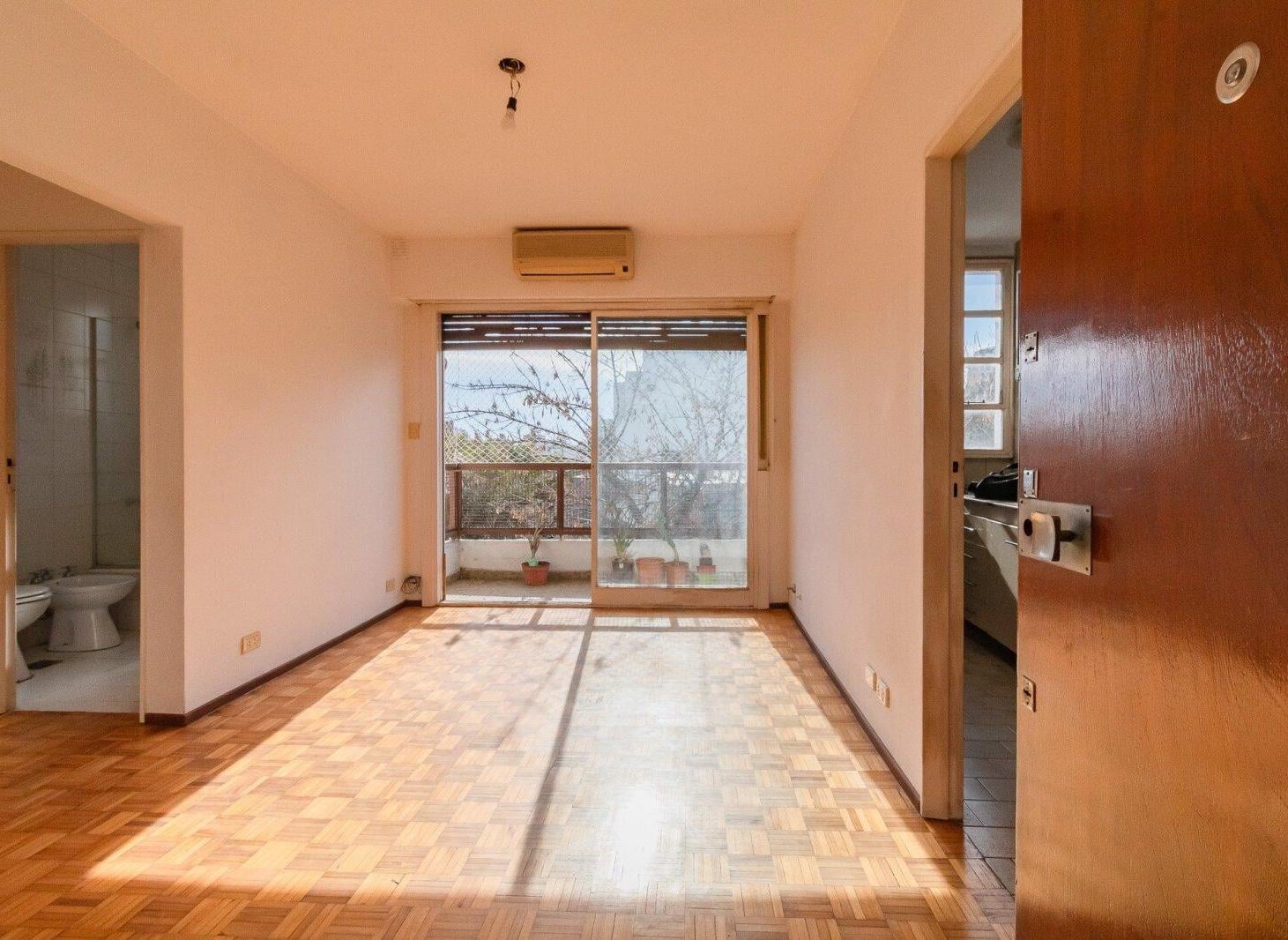 Foto de En Venta Dpto 2 amb en Villa devoto, imagen 4