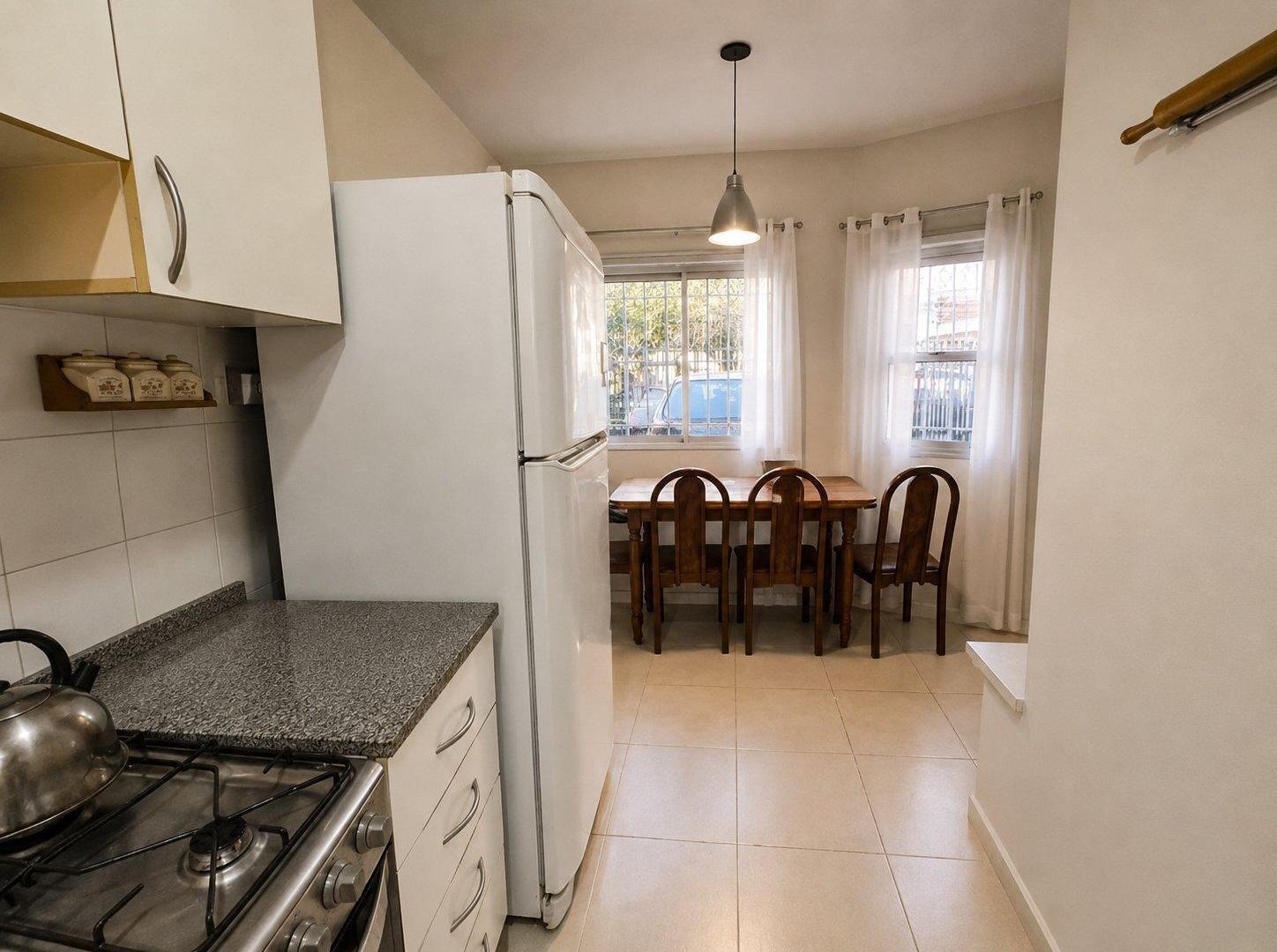 Foto de Duplex 4 ambientes en Villa Adelina, Jardín y Cochera, imagen 3