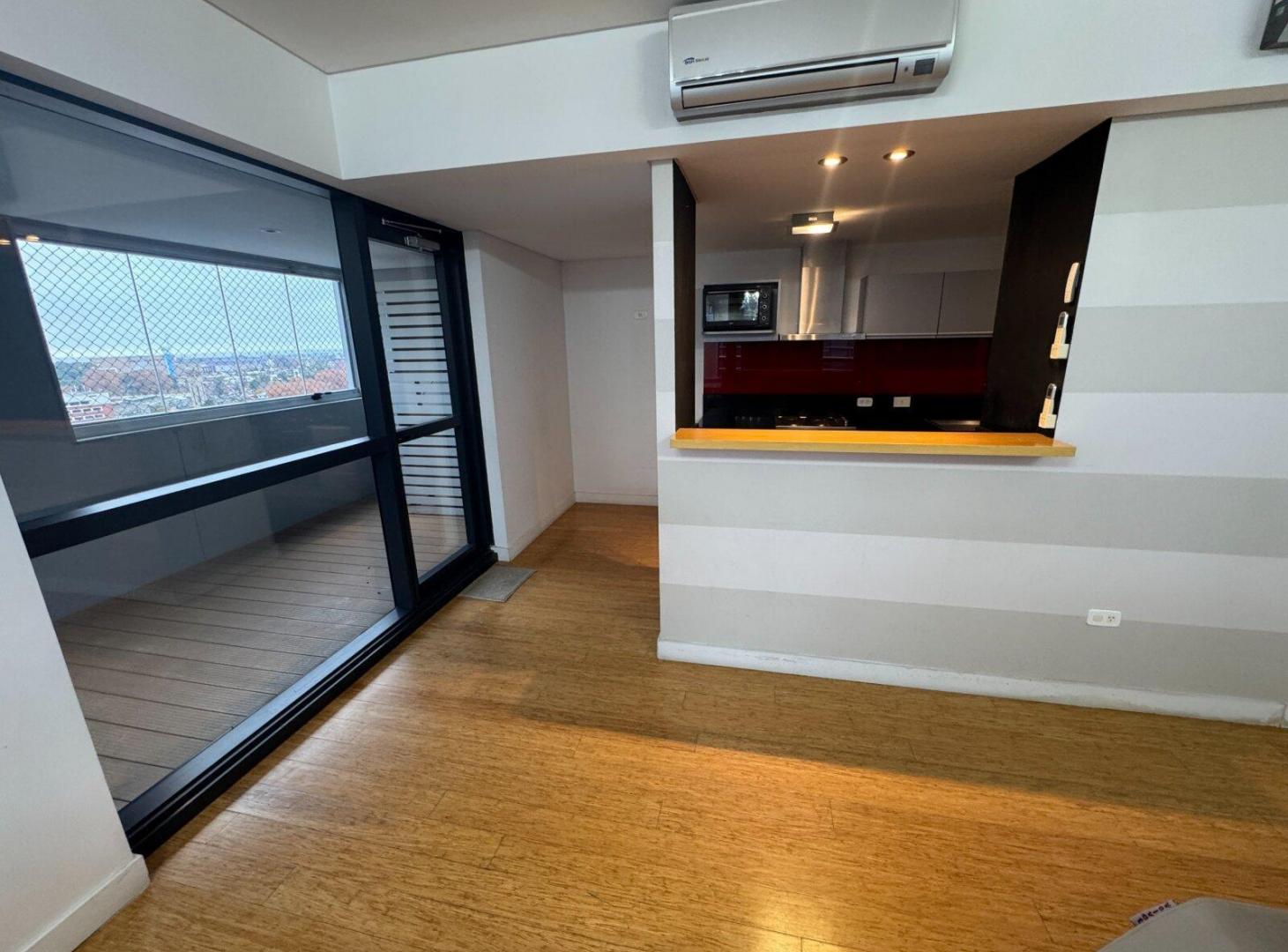 Foto de Exclusivo 3 ambientes semi amoblado en Puerto Madero con cochera y, imagen 1