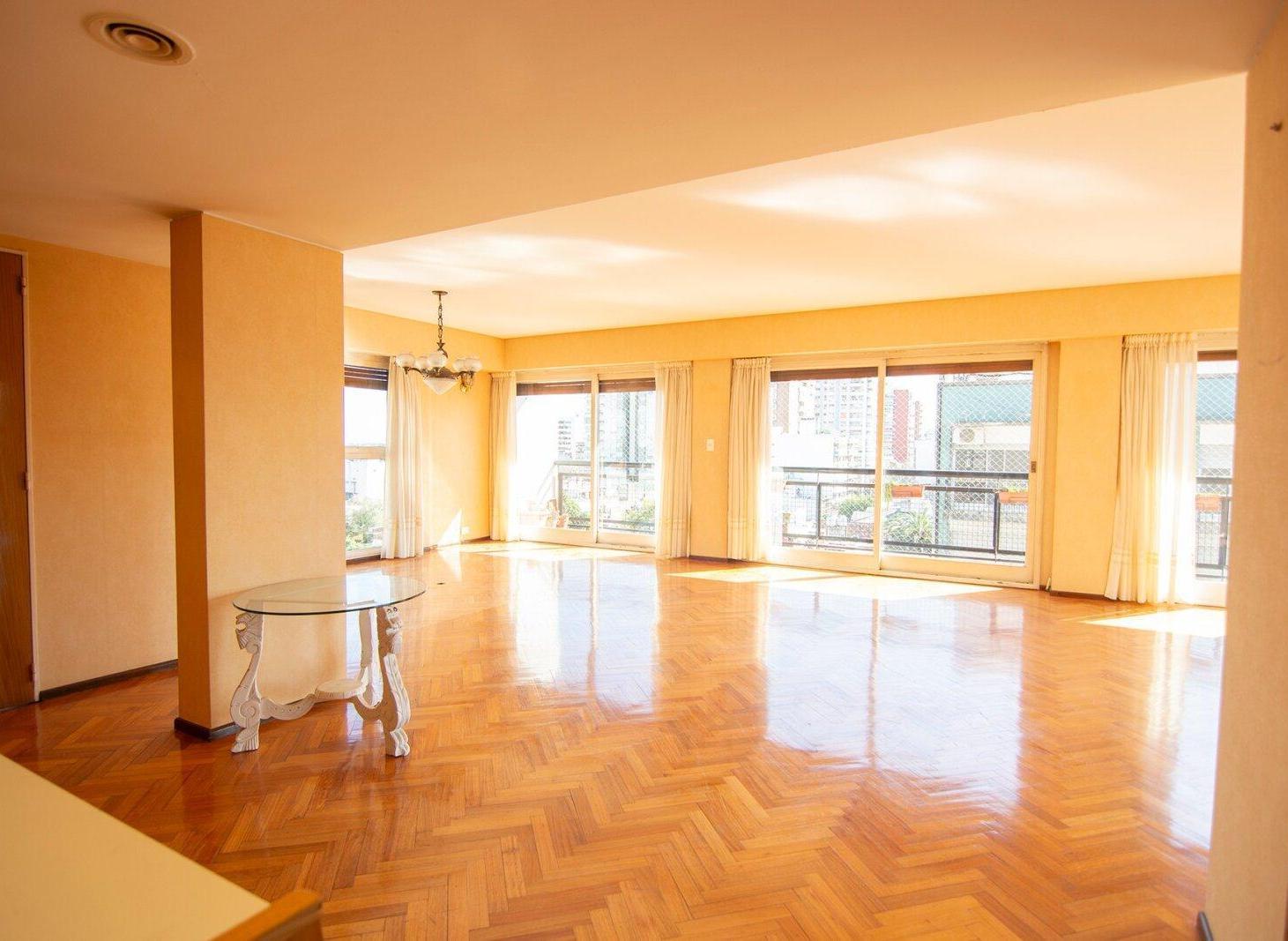 Foto de VENTA DEPARTAMENTO - 4 AMB CON DEPENDENCIA - MARTINEZ, imagen 5