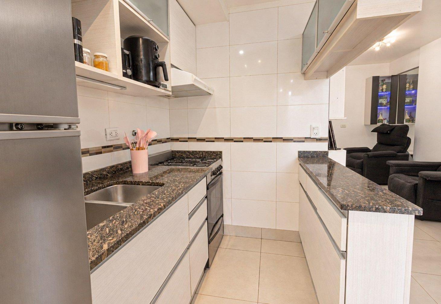 Foto de Departamento 2 ambientes La Paternal con lavadero y parrilla propia, imagen 3