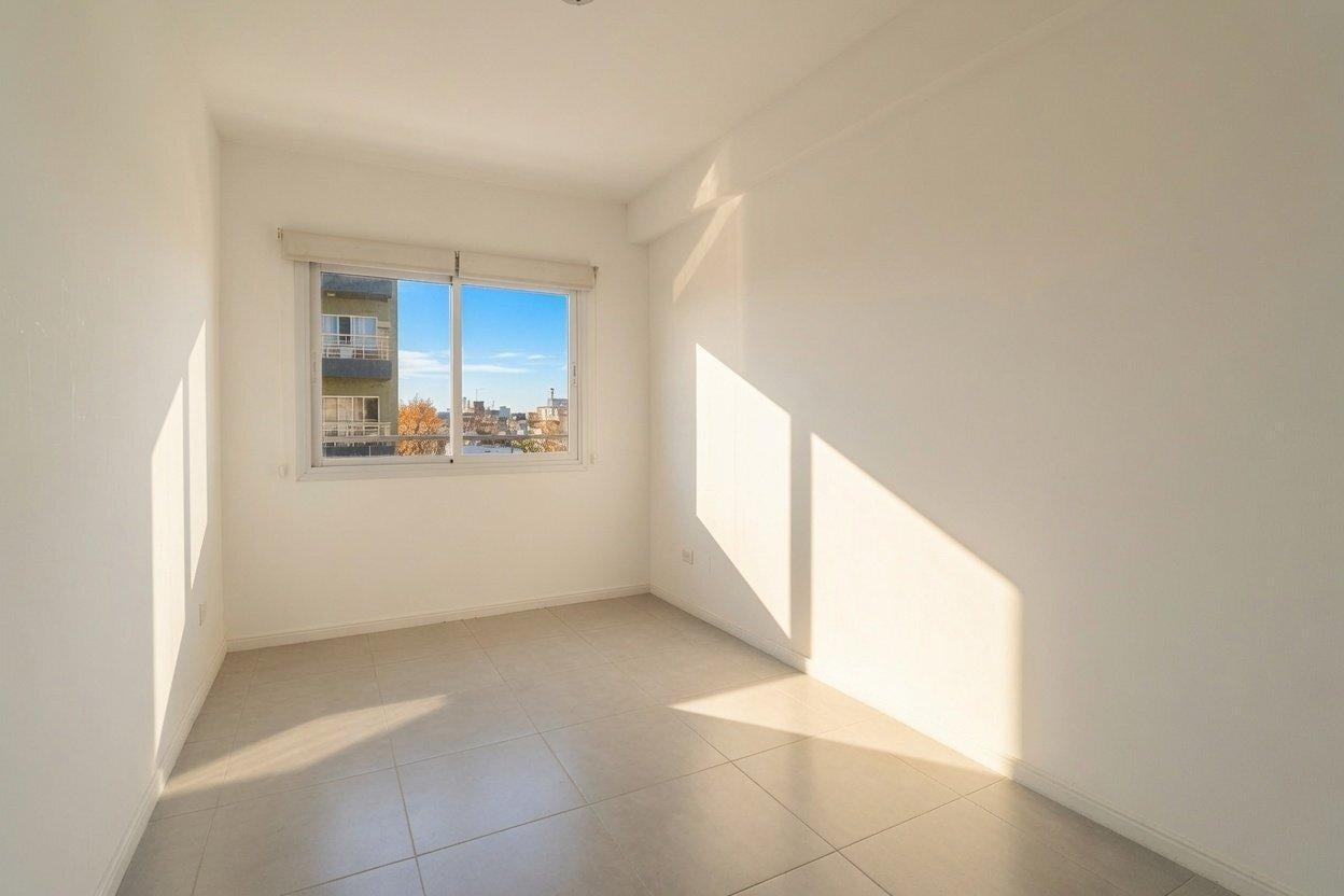 Foto de Urgencia de Venta Por Viaje | Venta Departamento 3 Ambientes Con Balcón, imagen 4