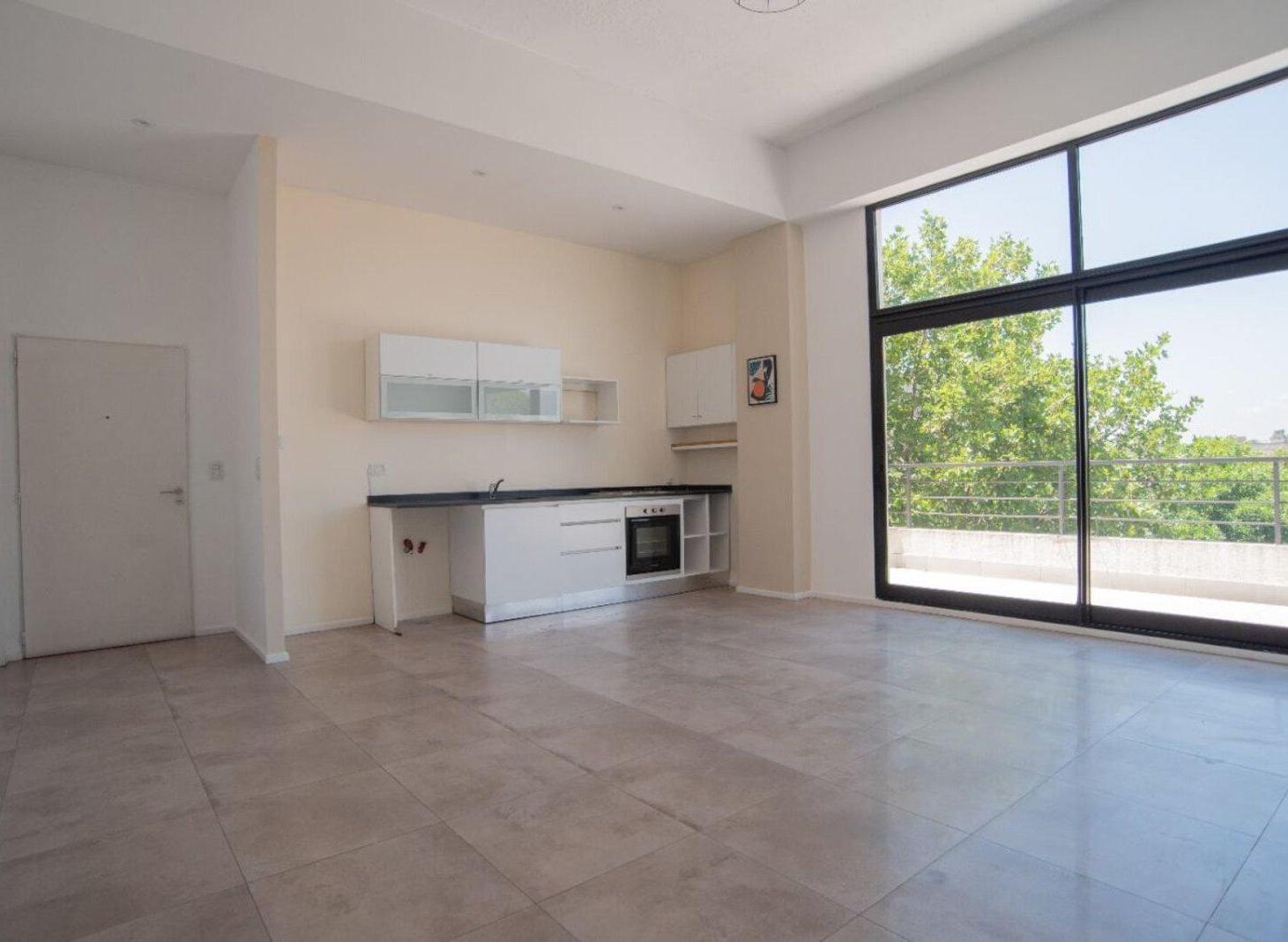 Foto de Venta 3 Amb c Terraza y Cochera - Parque Chacabuco, imagen 3