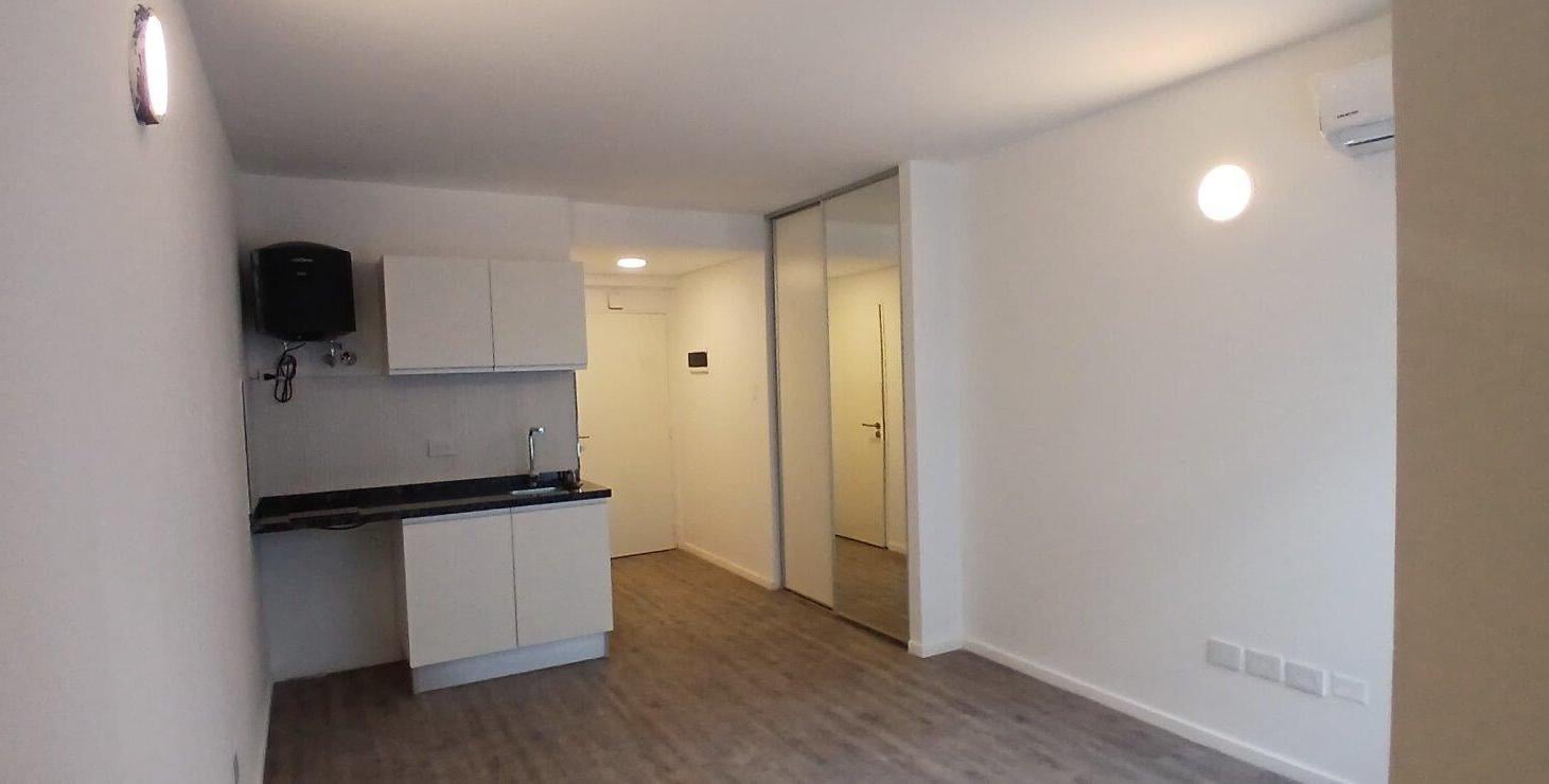 Foto de Alquiler departamento monoambiente 3er piso, imagen 4