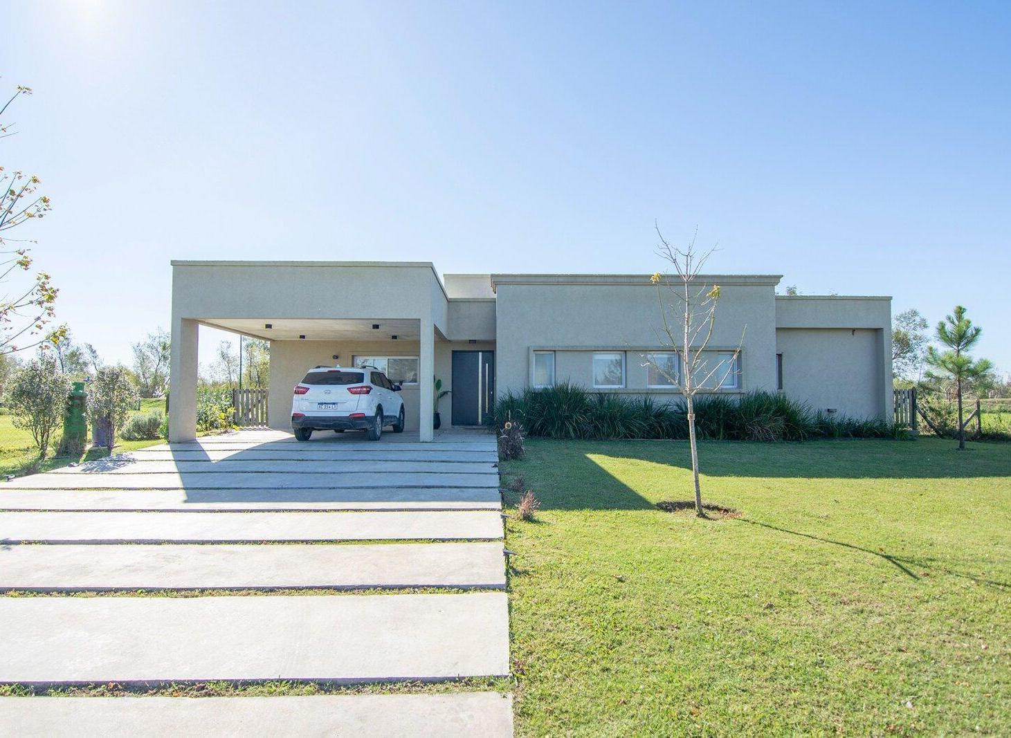 Foto de VENTA CASA EL NAUDIR ESCOBAR, 4 AMB CON PILETA, imagen 4
