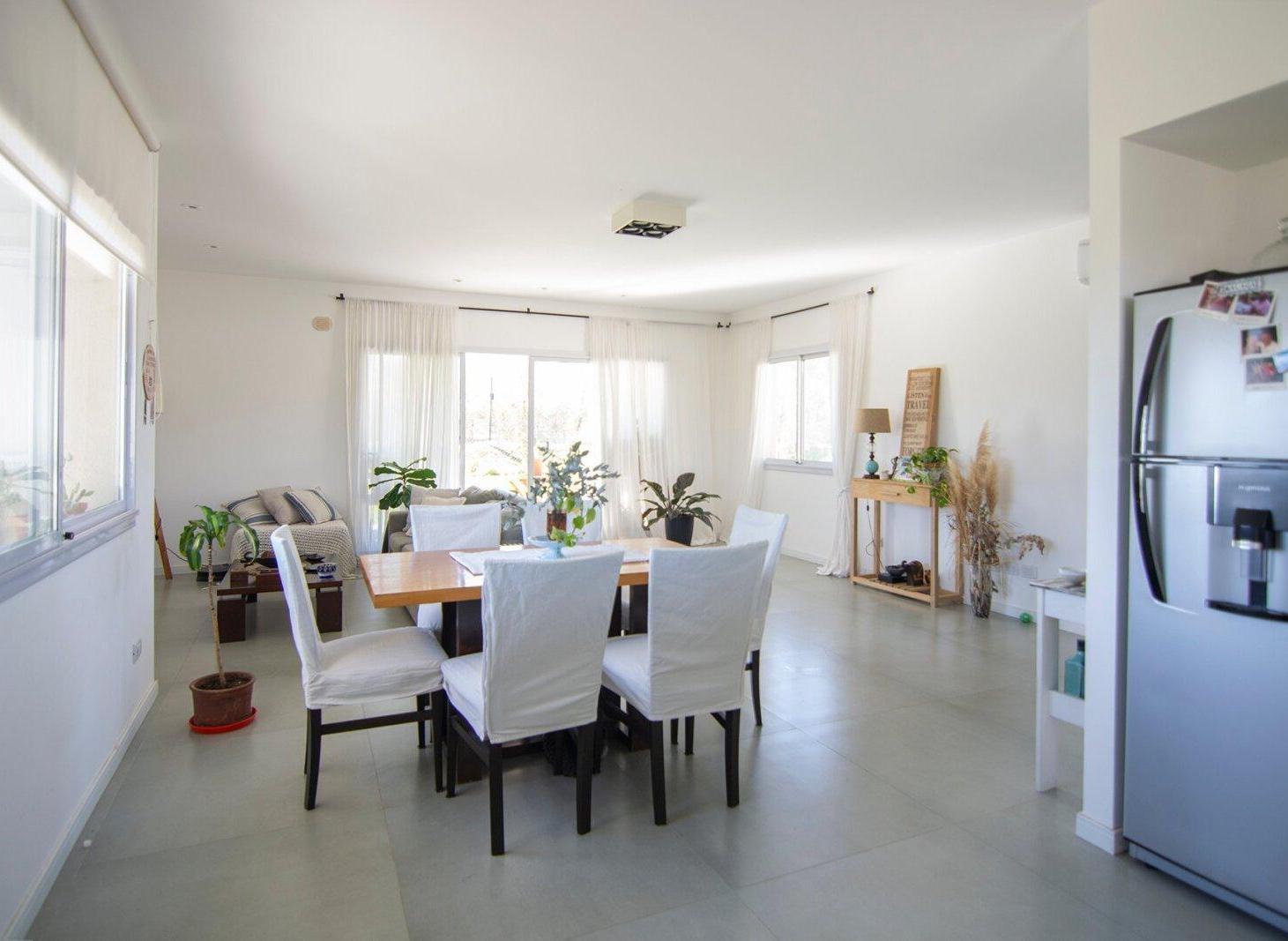 Foto de VENTA CASA EL NAUDIR ESCOBAR, 4 AMB CON PILETA, imagen 1
