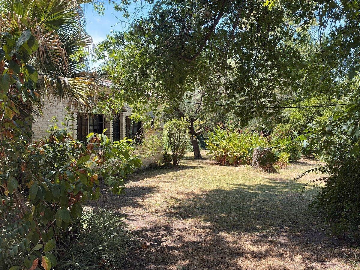 Foto de Lote de 4.162 m² con Doble Frente en Pilar – Zona U-R2B, imagen 3