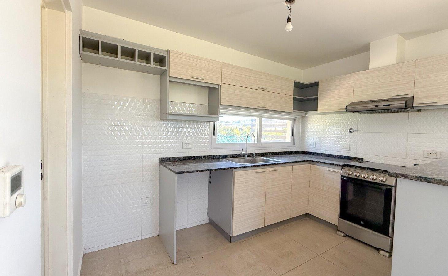 Foto de VENTA CASA 4AMB, PILETA, DOBLE LOTE, SAN RAMON PILAR DEL ESTE, PILAR, imagen 1