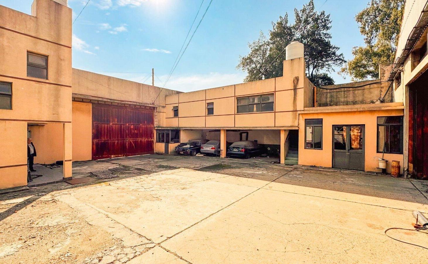 Foto de VENTA GALPONES INDUSTRIALES LANUS ZONA SUR 3000 M2 (ex FABRICA, imagen 5