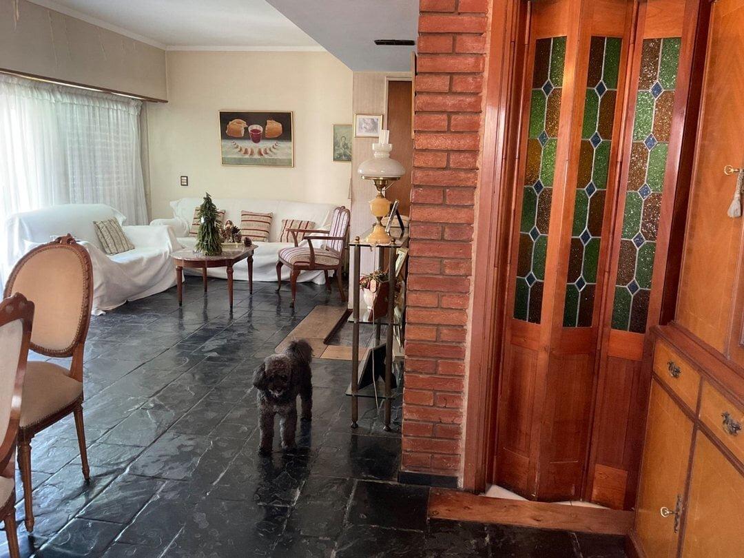 Foto de VENTA | SEMIPISO | 4 AMBIENTES | 2 BALCONES | COCHERA | PILETA | FLORIDA, imagen 3