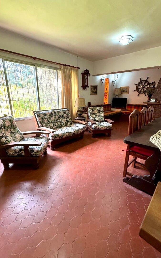 Foto de Venta de casa de 5 ambientes- Los ñanduces - Ingeniero Maschwitz-A, imagen 2