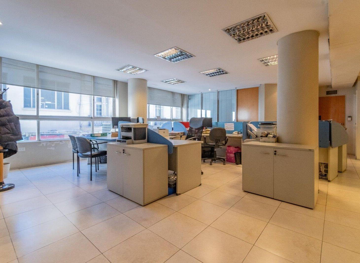 Foto de OFICINA VENTA EN TRIBUNALES-UBICACIÓN ESTRATÉGICA, imagen 1