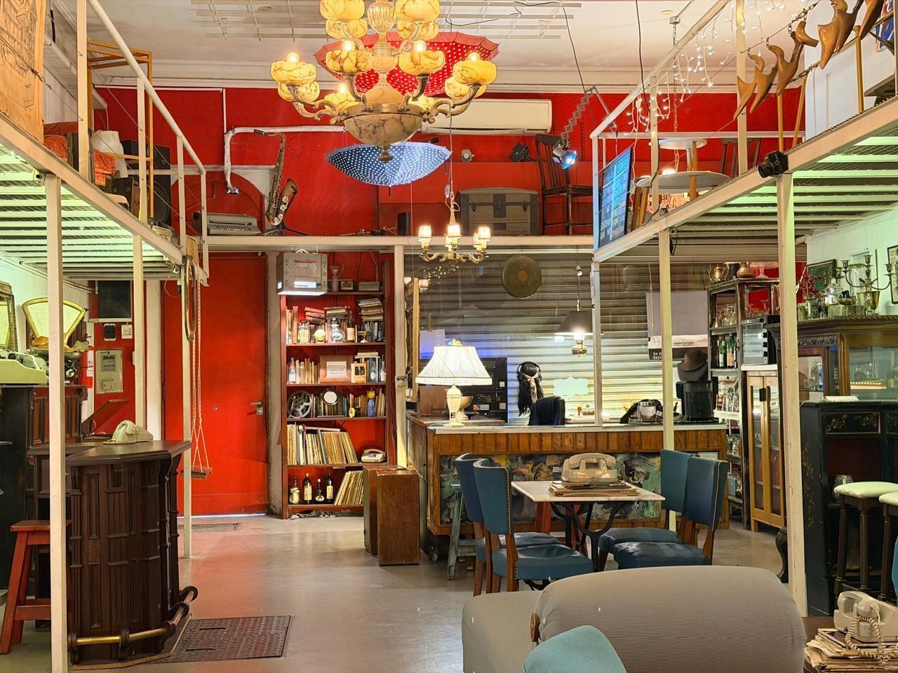 Foto de LOCAL EN VENTA | TEATRO + ESPACIO CULTURAL MULTIFUNCIONAL EN BALVANERA, imagen 4
