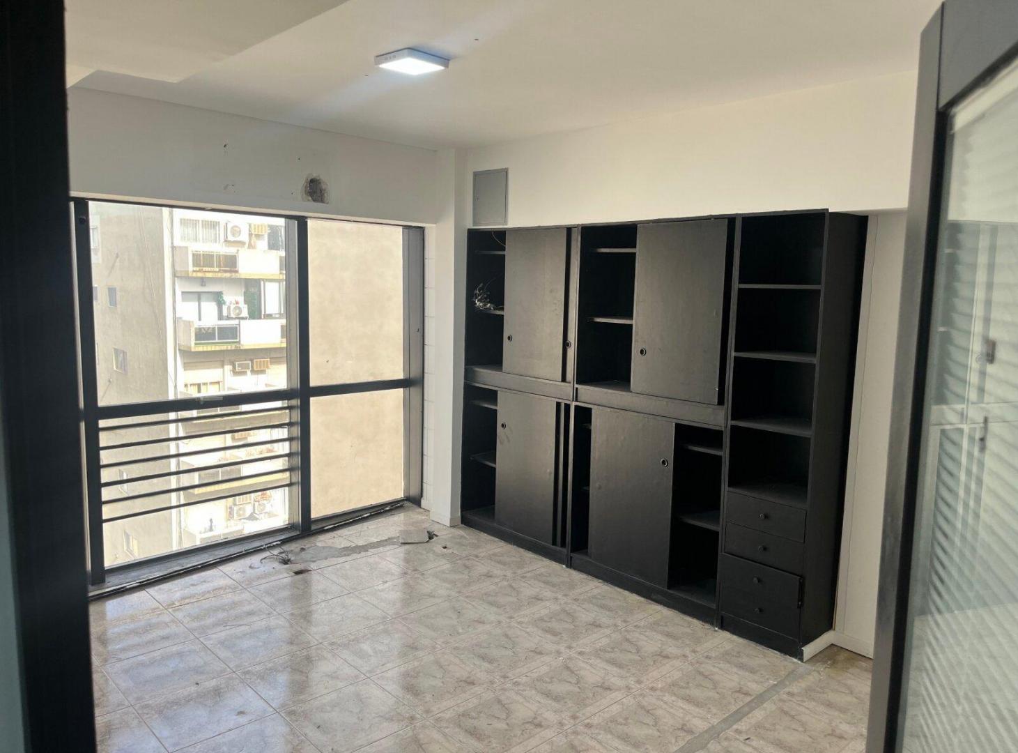 Foto de Venta Oficina piso 12. Montevideo y Av. Corrientes., imagen 4