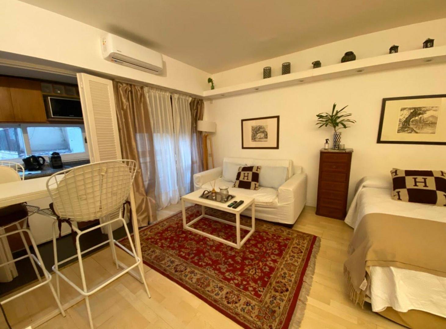 Foto de MONOAMBIENTE VENTA RECOLETA BALCON, imagen 1