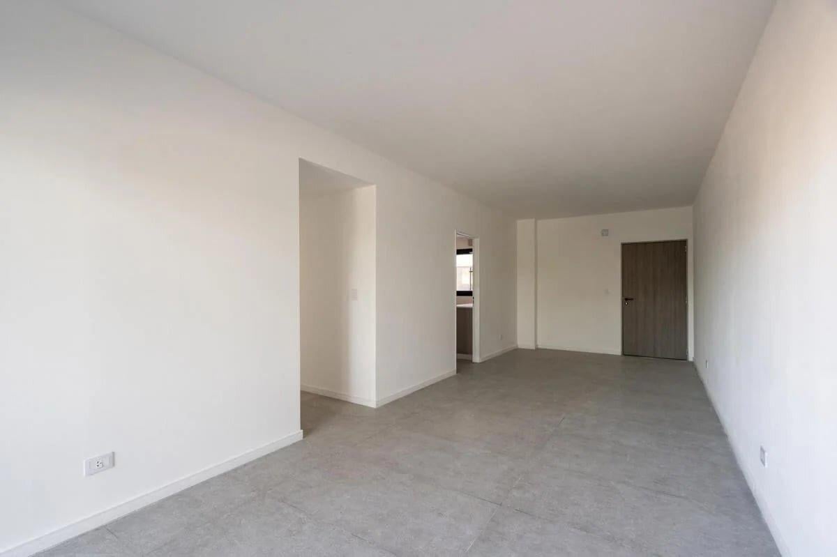 Foto de Venta Departamento 4 ambientes con balcón contrafrente a estrenar Villa, imagen 1