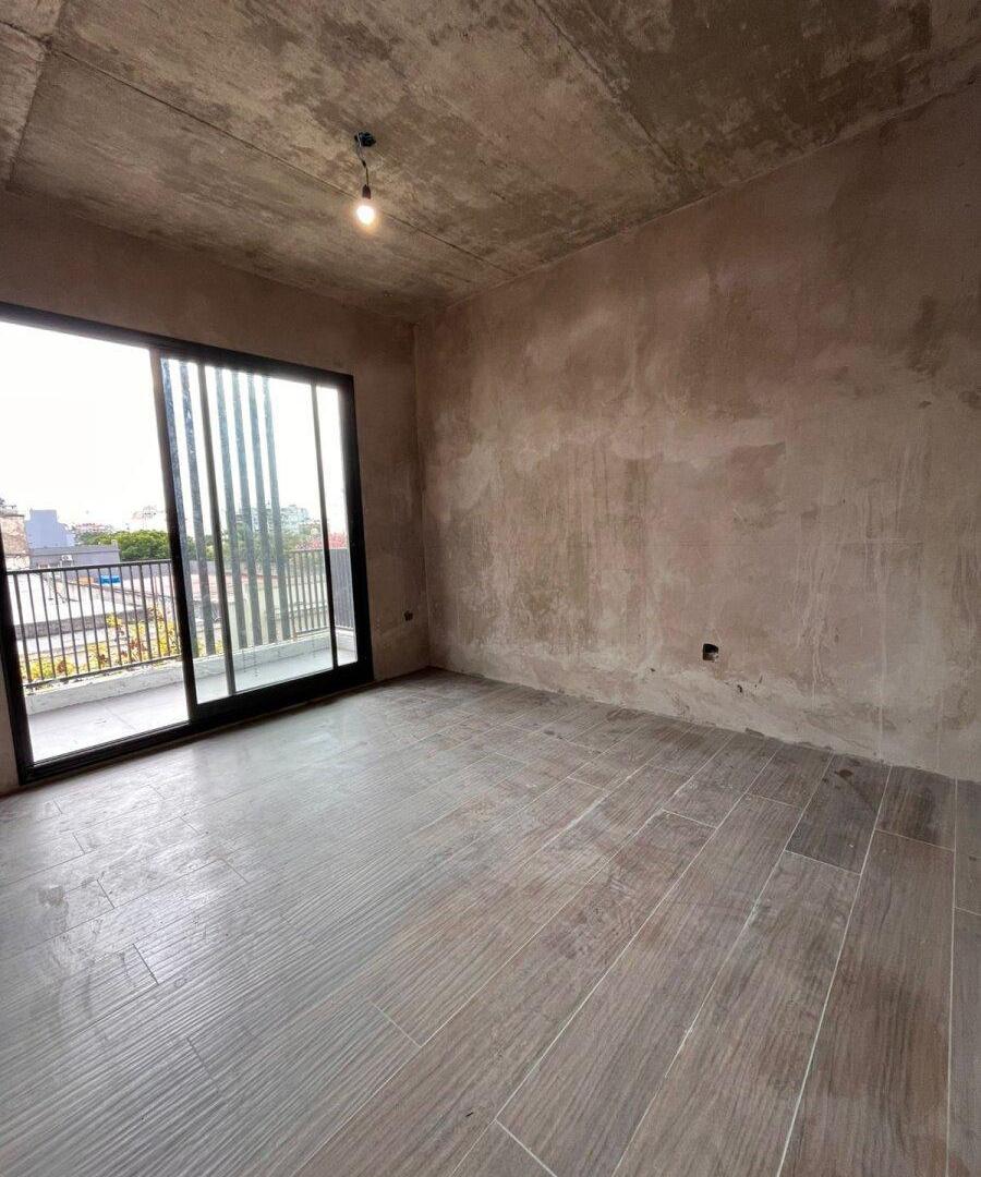 Foto de VENTA DEPTO 2 AMBIENTES 45M2 C/BALCÓN LATERAL EN MONTE CASTRO, imagen 2