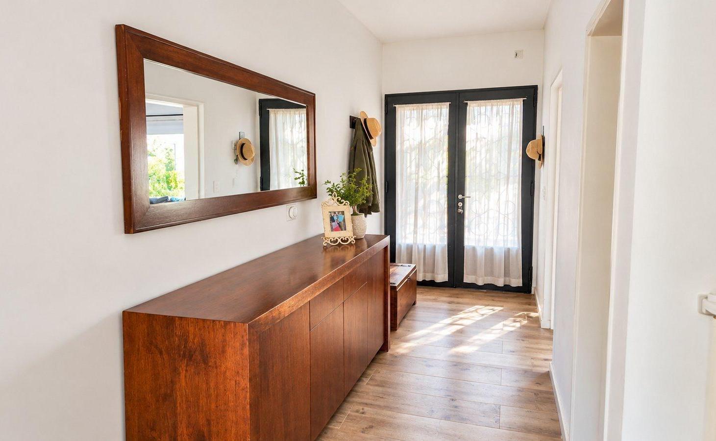 Foto de VENTA CASA 5 AMBIENTES - LAS ORQUÍDEAS, imagen 1