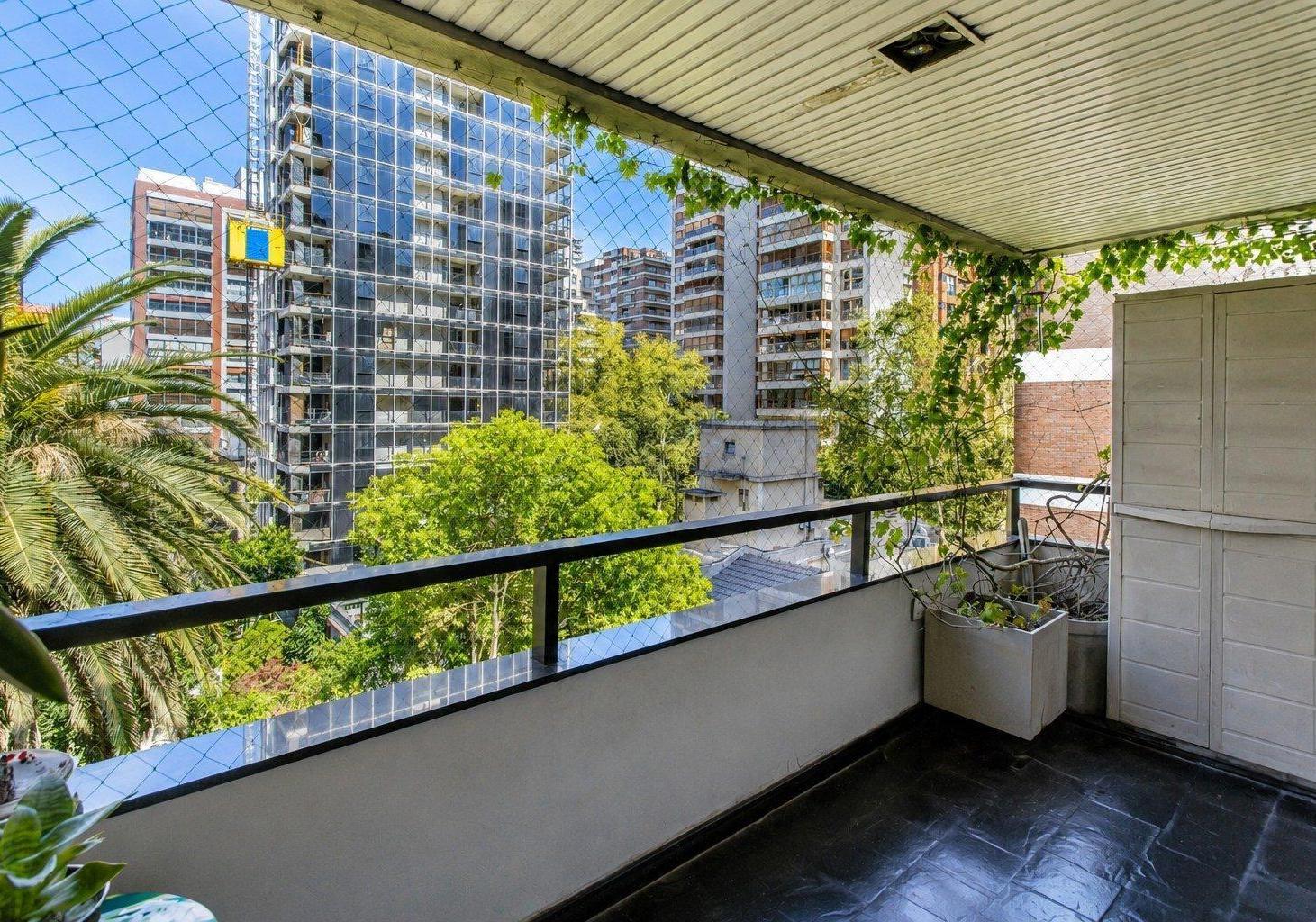 Foto de Venta Depto. 4 Amb. C/Balcón y Terraza Privada - Belgrano, imagen 4