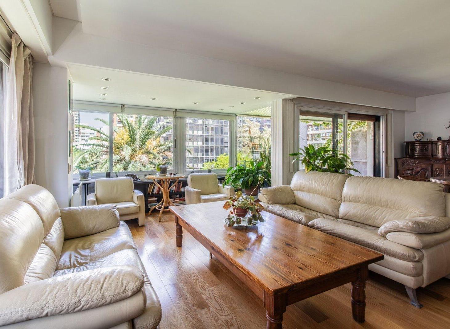 Foto de Venta Depto. 4 Amb. C/Balcón y Terraza Privada - Belgrano, imagen 3
