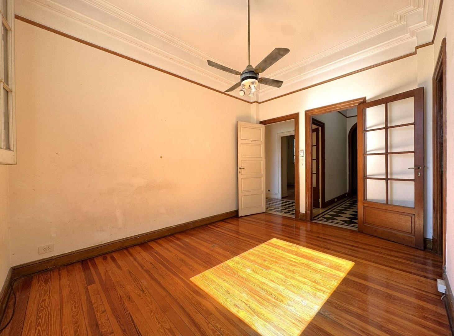Foto de Venta Depto. Semipiso 4 Amb c/Dependencia - Flores, imagen 2