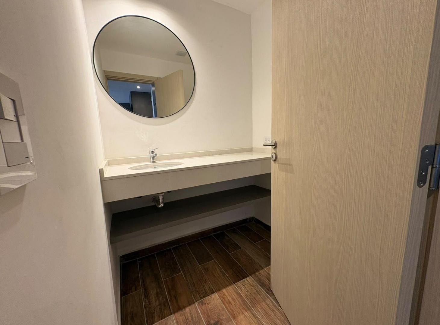 Foto de VENTA DEPARTAMENTO 2 AMBIENTES - GRAN BLACÓN CON PARRILLA - VIVANT, imagen 1