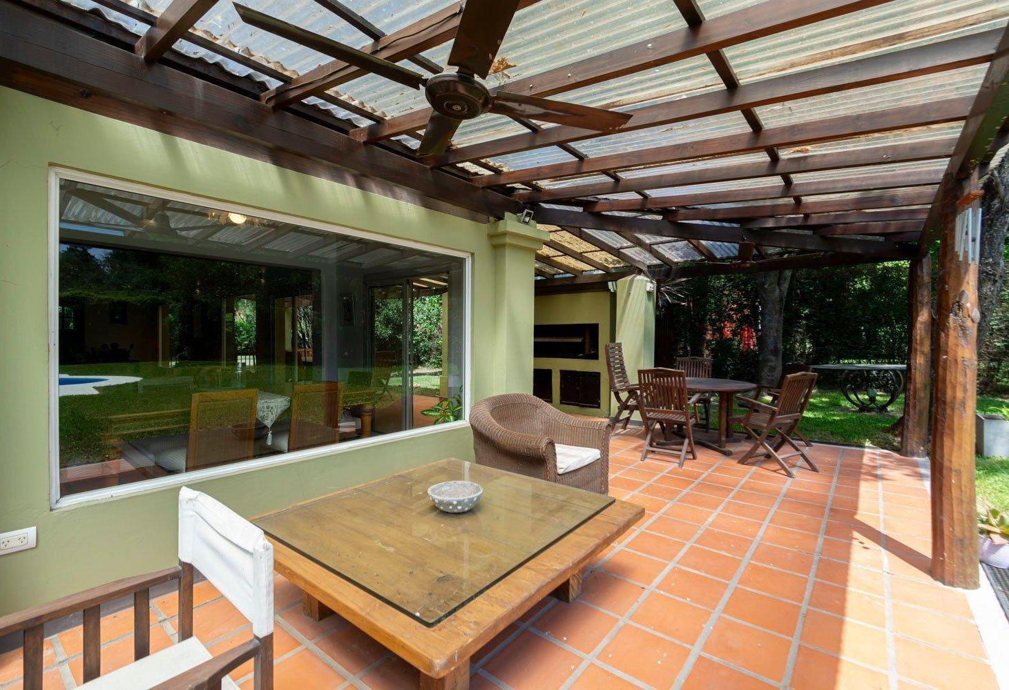 Foto de Venta Casa Barrio el Portillo Piscina Chimenea, imagen 2